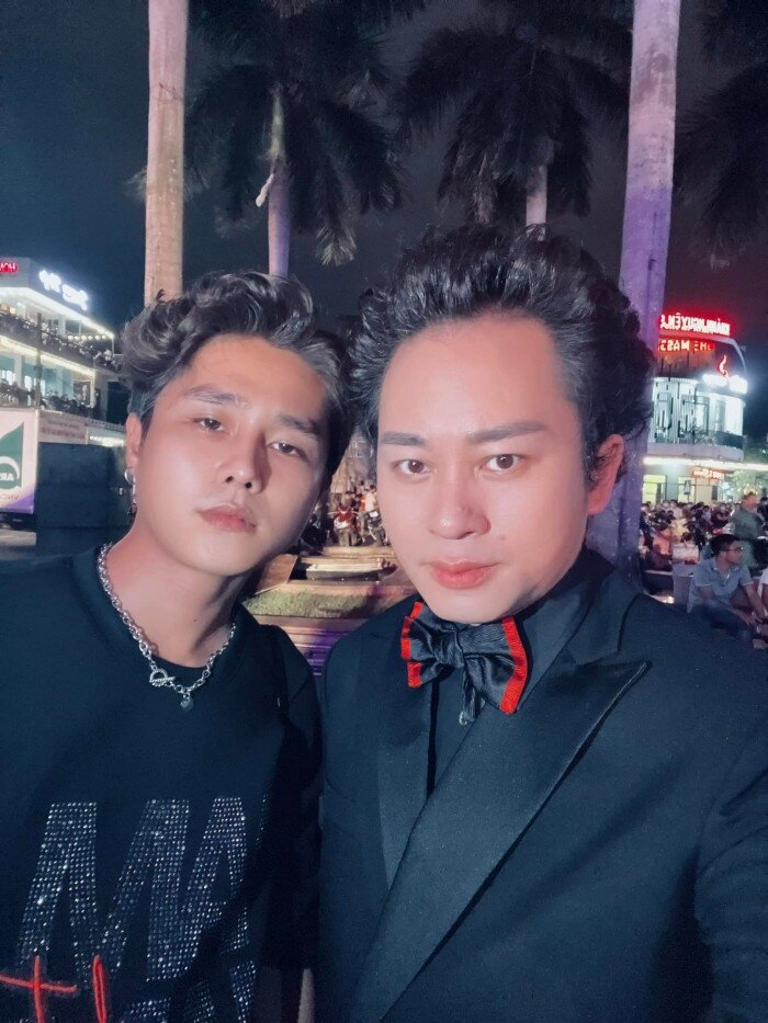 Tùng Dương cho biết Tăng Duy Tân thường gọi mình là Bác Trưởng.