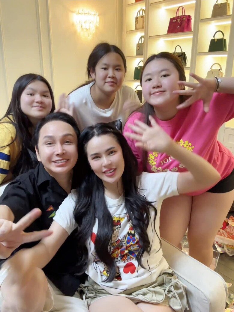 3 con riêng của Phương Lê cũng rất yêu quý NSƯT Vũ Luân.