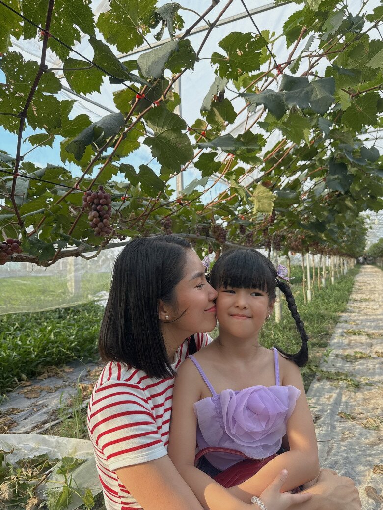 Lê Phương cho biết ái nữ mê nghệ thuật giống mình.