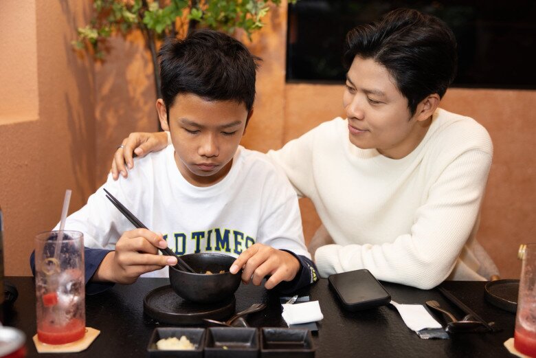 Nguyễn Văn Chung làm bố đơn thân sau khi ly hôn.