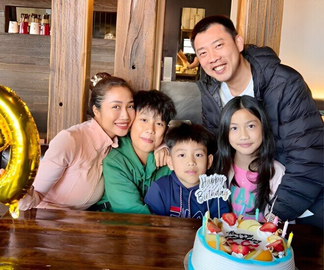 Gia đình Ốc Thanh Vân từng có thời gian sang Úc sinh sống.