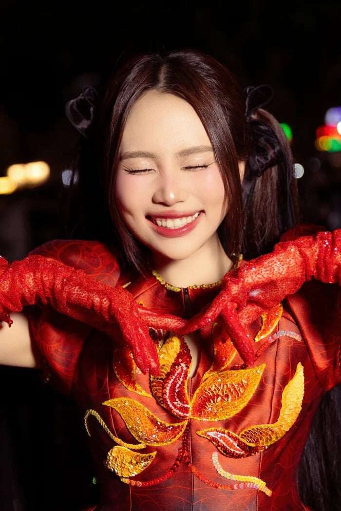 Quách Ngọc Ngoan tiết lộ con gái là fan “ruột” của Phương Mỹ Chi khiến bố phải tìm cách để ái nữ được gặp thần tượng.