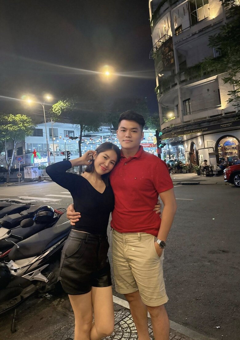 Sao Việt 24h: amp;#34;Nữ hoàng ảnh lịchamp;#34; kỷ niệm 32 năm ngày cưới, hé lộ bí quyết giữ hôn nhân bền chặt hơn 3 thập kỷ - 12