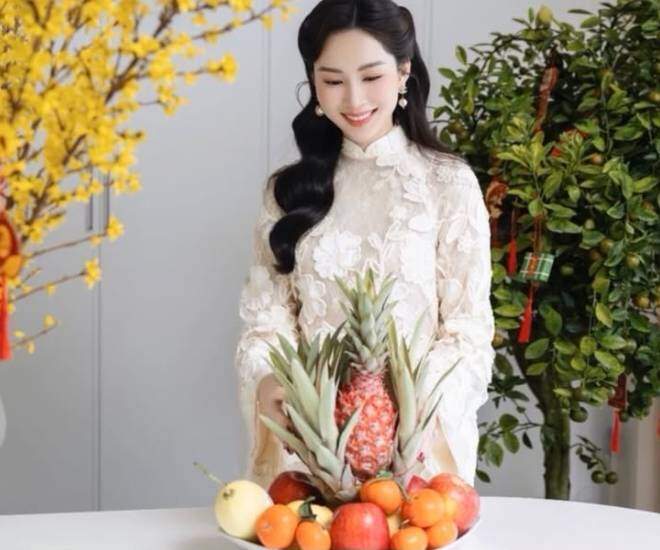Đặng Thu Thảo trổ tài nữ công gia chánh vào dịp Tết.