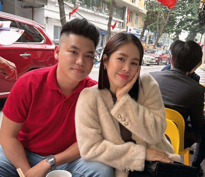 Trung Kiên luôn ủng hộ vợ trong sự nghiệp.