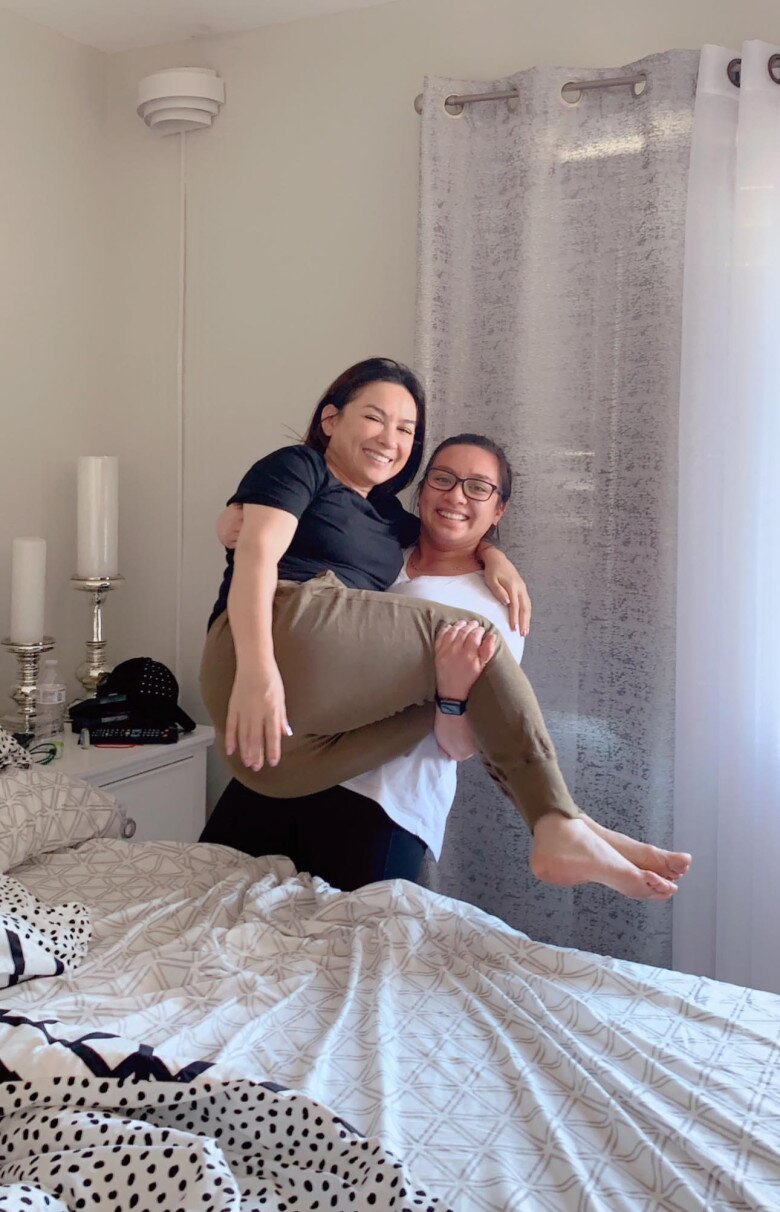 Sao Việt 24h: Lê Phương có amp;#34;cảnh nóngamp;#34; táo bạo cùng bạn diễn, chồng trẻ Trung Kiên lập tức có phản ứng - 10