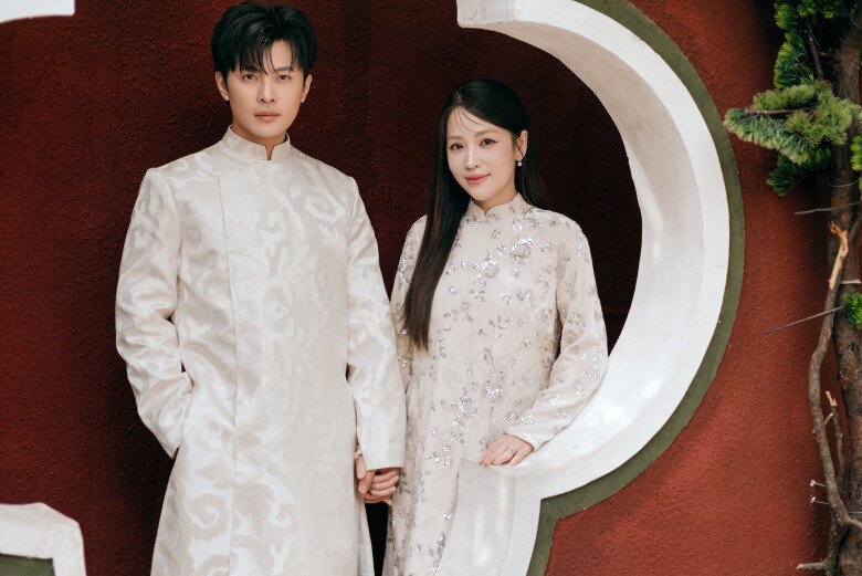 Sao Việt 24h: Lê Phương khoe khoảnh khắc mẹ chồng nàng dâu quấn quýt khi amp;#34;nhậuamp;#34; chung, chồng trẻ thì hết mực cưng chiều - 13