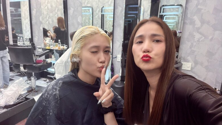 Sao Việt 24h: Những bức thư tay nhoè nước mắt Lọ Lem viết cho bố Quyền Linh dù chỉ cách nhau 1 cánh cửa - 7