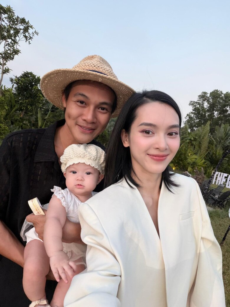 Sao Việt 24h: Midu thần thái amp;#34;không phải dạng vừaamp;#34; khi chấm thi sinh viên, nữ Thạc sĩ đẹp tri thức, chuẩn amp;#34;dâu hào mônamp;#34; - 7