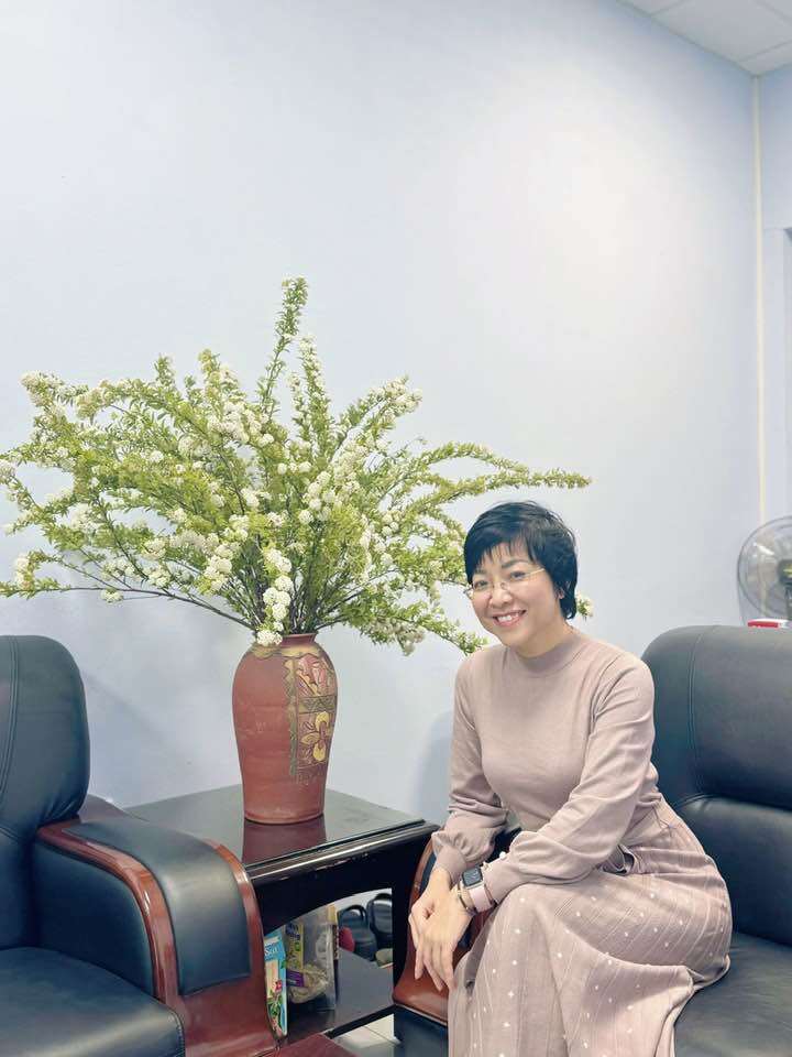 Sao Việt 24h: Ngô Thanh Vân diện đồ đôi nhún nhảy cùng con gái, bé Gạo có khuôn mặt amp;#34;sao y bản chínhamp;#34; của bố Huy Trần - 8