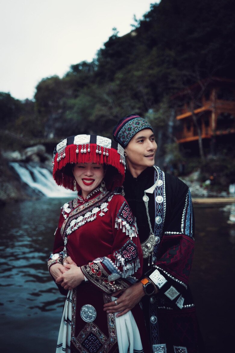 Sao Việt 24h: Nguyễn Văn Chung khoe con trai lớn phổng, 14 tuổi mặc đồ giống bố trông amp;#34;như 2 giọt nướcamp;#34; - 8