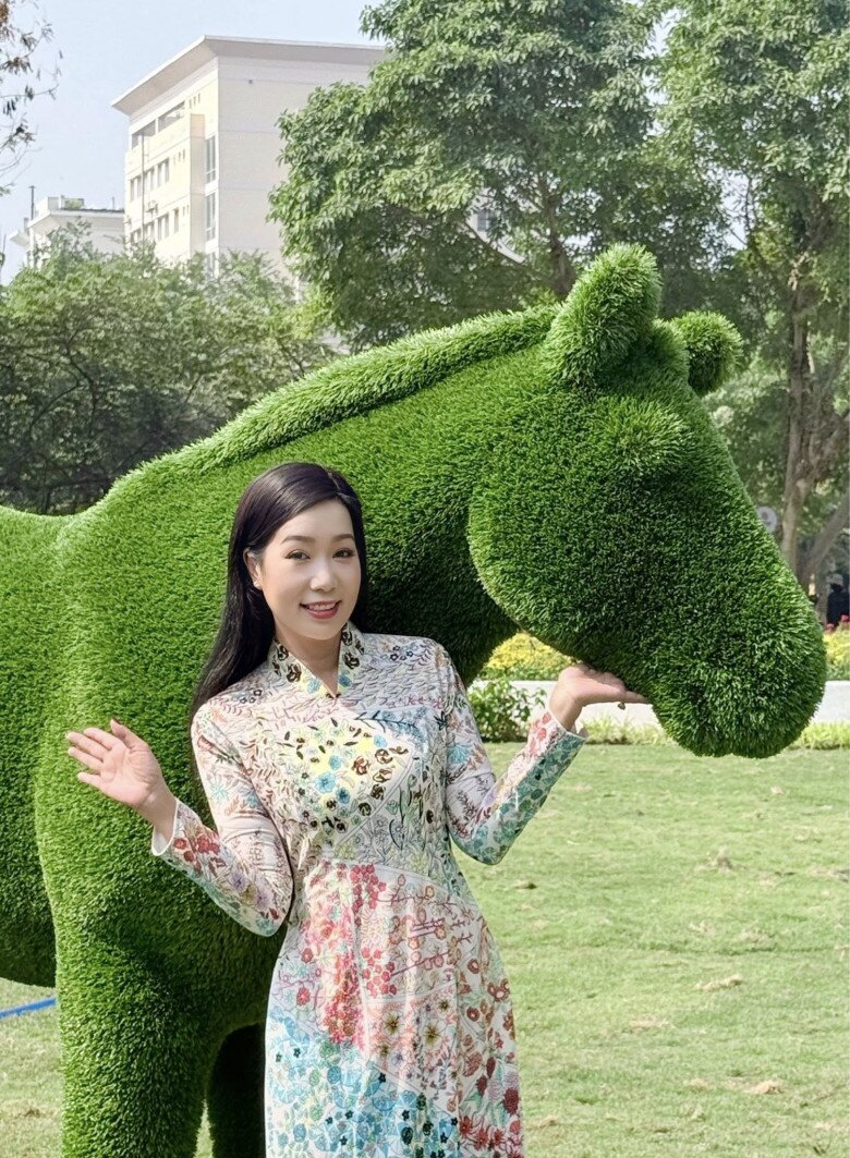 Sao Việt 24h: Nhã Phương kể hành trình sinh con thứ 3 khi vắng chồng, Trường Giang cứ nhìn thấy vợ là bật khóc - 12