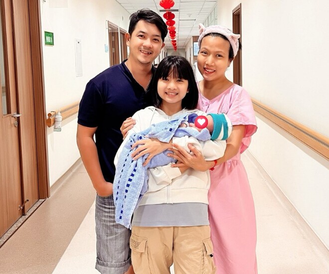 Diễn viên Thùy Dương mẹ tròn con vuông ở tuổi 41.