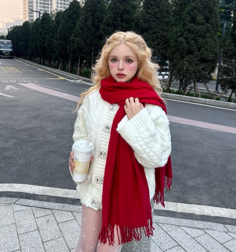 Sắc vóc sau sinh cực phẩm của mẹ bỉm, có người còn nhận xét cô hao hao hot girl Xoài Non.