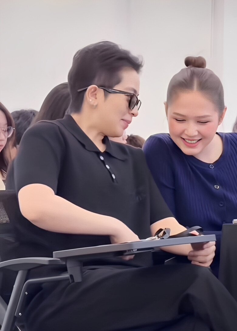 Bắt gặp Xoài Non và Gil Lê ở một bệnh viện sản tại Thái Lan, ngoại hình hot girl 2k2 tăng cân thấy rõ? - 3