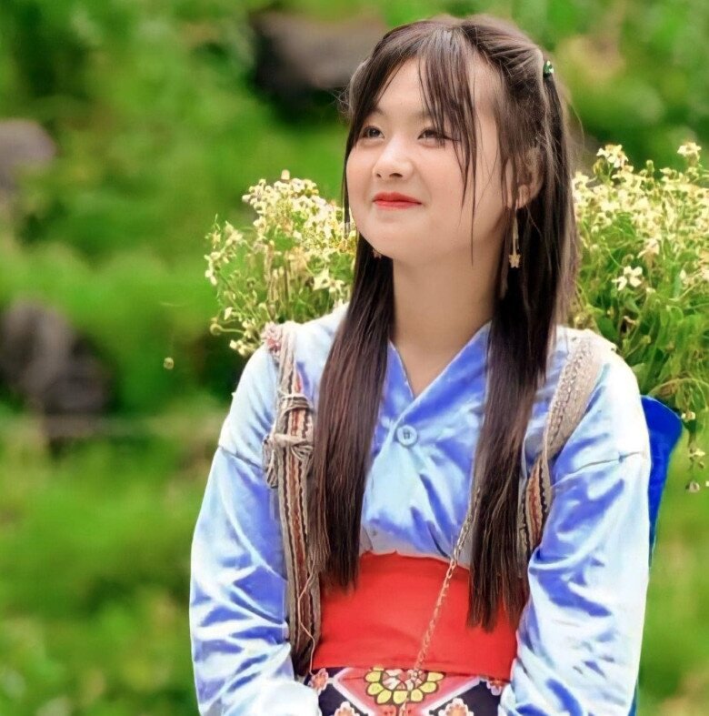 Cô bé Phúng Phính nổi tiếng vùng cao nay đã lên chức mẹ.