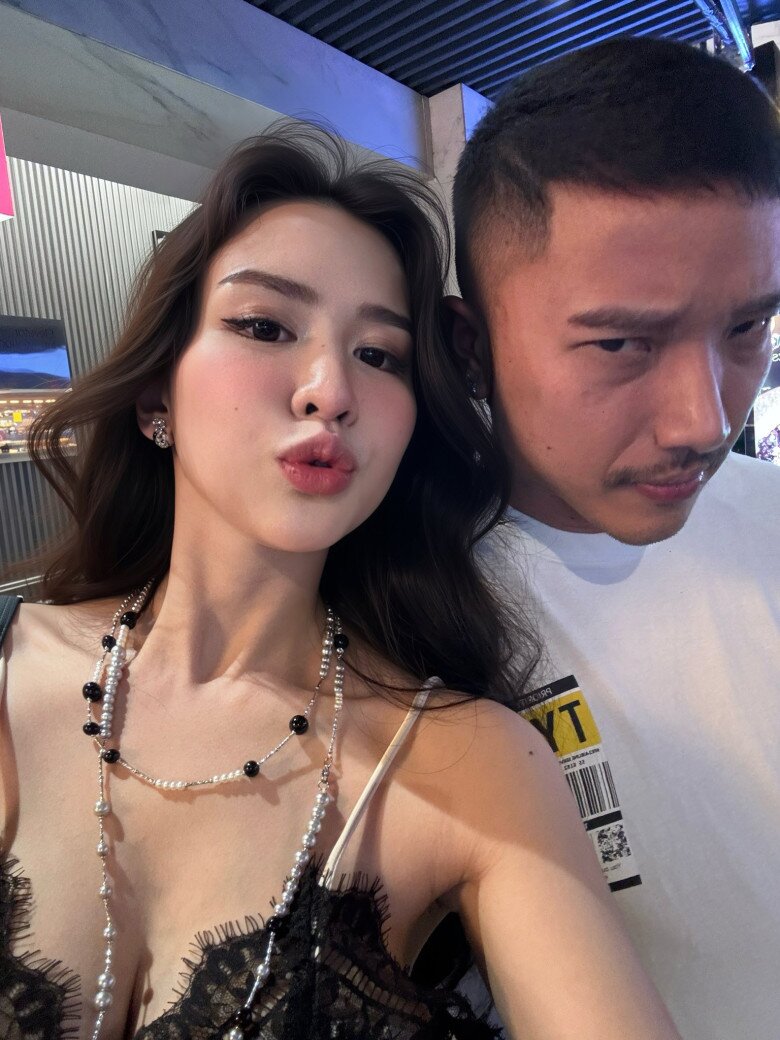 Dàn hot girl Việt cùng sinh con với chồng đại gia: Người được thưởng vàng “khủng”, người chi 400 triệu ở cữ - 4