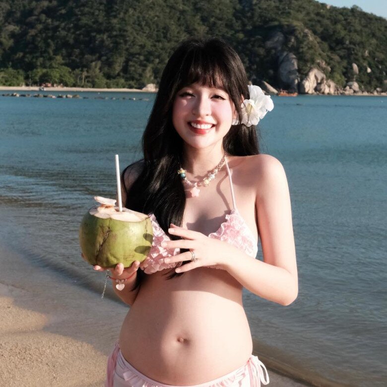 Dàn hot girl Việt cùng sinh con với chồng đại gia: Người được thưởng vàng “khủng”, người chi 400 triệu ở cữ - 2