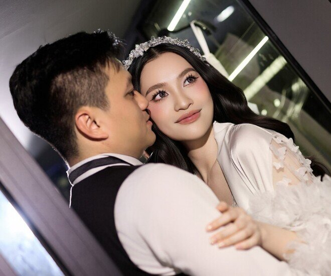 Dàn hot girl Việt cùng sinh con với chồng đại gia: Người được thưởng vàng “khủng”, người chi 400 triệu ở cữ - 9