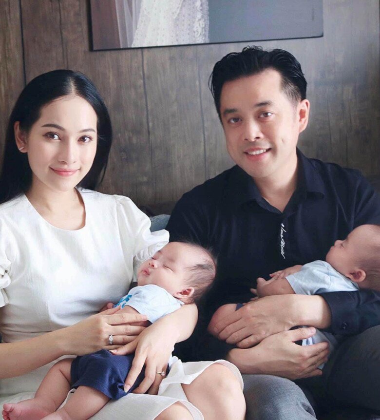 Bầu con đầu lòng, Sara Lưu đẹp rạng rỡ dù tăng 20kg, sinh xong vẫn rạng rỡ.