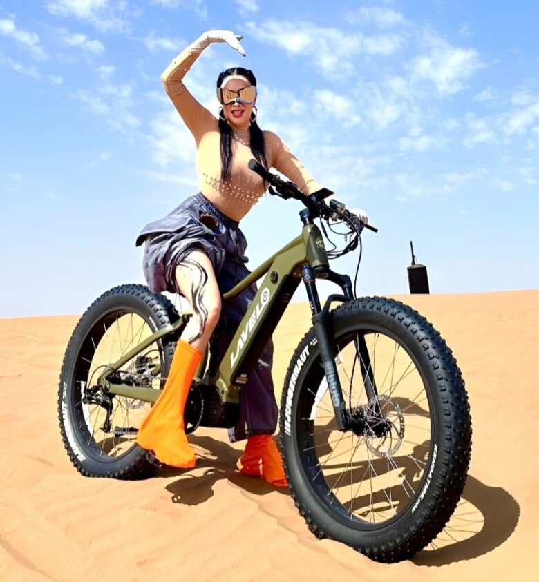 Hoa hậu 3 đời chồng thả dáng gây sốt tại Phú Quốc: Đẻ 3 lần vẫn mơn mởn, U60 muốn bầu tiếp với chồng trẻ - 6