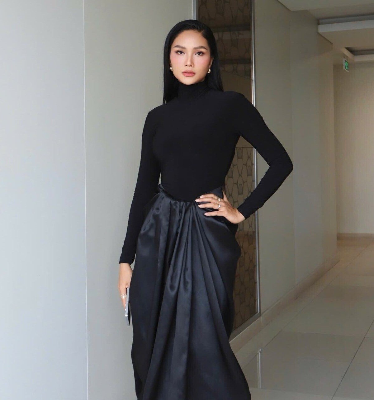 H’Hen Niê đón cái Tết đầu tiên sau khi sinh con: amp;#34;Tôi đang sống những ngày tháng hạnh phúc nhất trong đời người phụ nữamp;#34; - 5