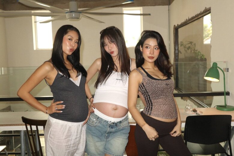 Hội bạn thân toàn hot girl Thanh Huyền - Trâm Anh - Sokvy đồng loạt mang bầu em bé tuổi Ngọ.