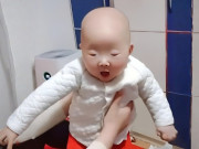 Bà bầu - Nghe nói ăn loại quả này con sinh ra mắt to, bà bầu ăn mỗi ngày 1kg, ngoại hình đứa trẻ chào đời gây sốc