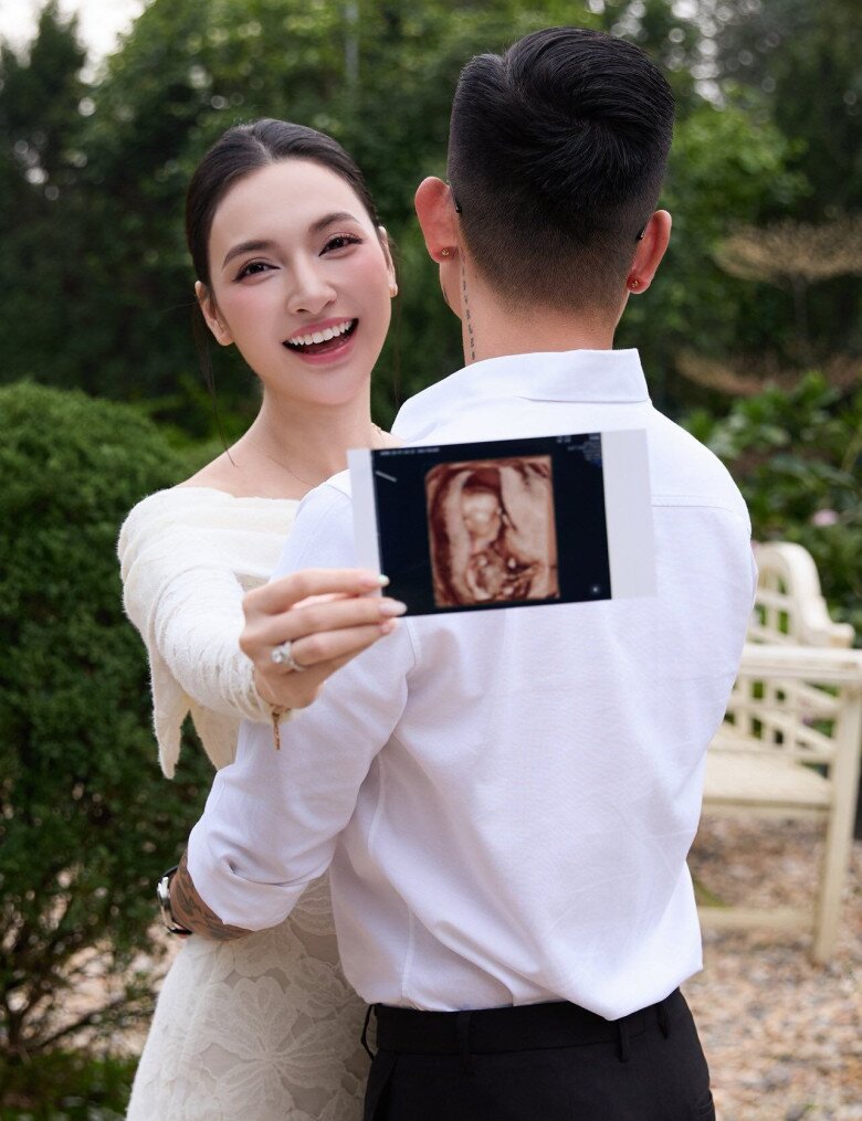 Được chàng thạc sĩ cực phẩm nhắn tin làm quen, mỹ nhân VTV bí mật kết hôn, giờ dính amp;#34;Ngựa vàngamp;#34; sau 1 tháng thả bầu - 3