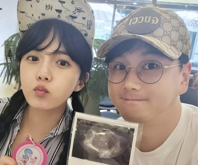 Mỹ nhân phim Vườn Nho có bầu tự nhiên ở tuổi 40, nhưng bị sảy thai ở tháng thứ 5 thai kỳ.