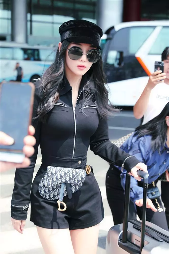 Đi show thực tế lấy luôn chồng quân nhân, mỹ nhân hạng A bí mật mang bầu sinh con, giờ dáng đẹp như gái son - 5