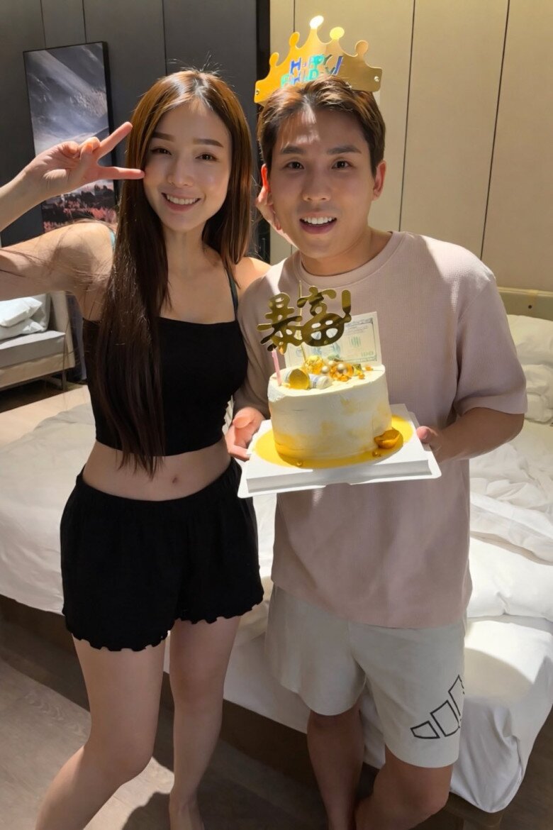 Mẹ mặc đồ hở hang đến trường đón con bị chỉ trích, các ông bố bình luận: amp;#34;Tôi không bao giờ cho vợ mình mặc như thếamp;#34; - 7