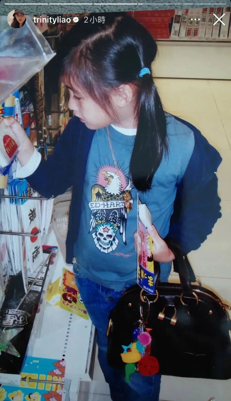 4 tuổi đã xách túi nghìn đô.