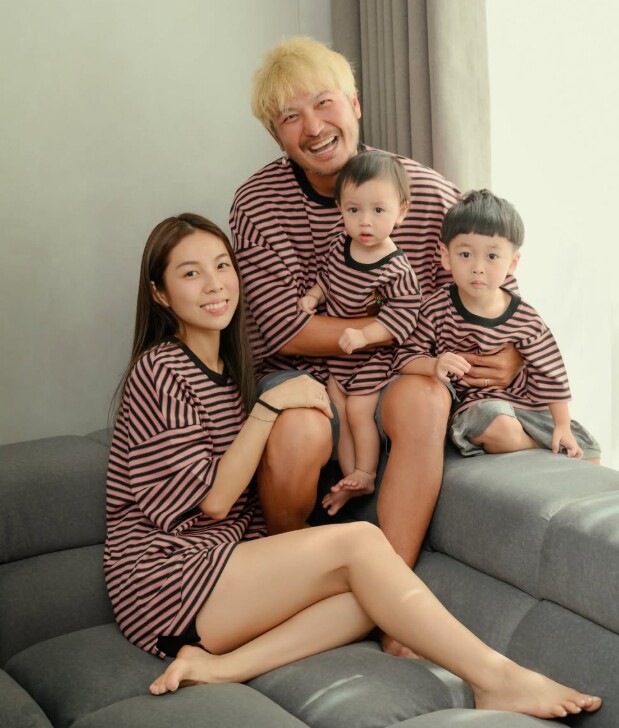 Chồng nằm tư thế lạ trên giường suốt 10 phút không nhúc nhích, vợ tò mò hỏi, biết lý do thì bật cười - 3