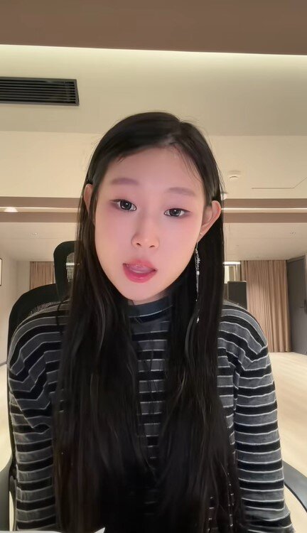 Bị chê ngoại hình, bé gái Bố ơi! Mình đi đâu thế? nói amp;#34;vì giống bốamp;#34;, khi trưởng thành chuẩn Hoa hậu tương lai - 11