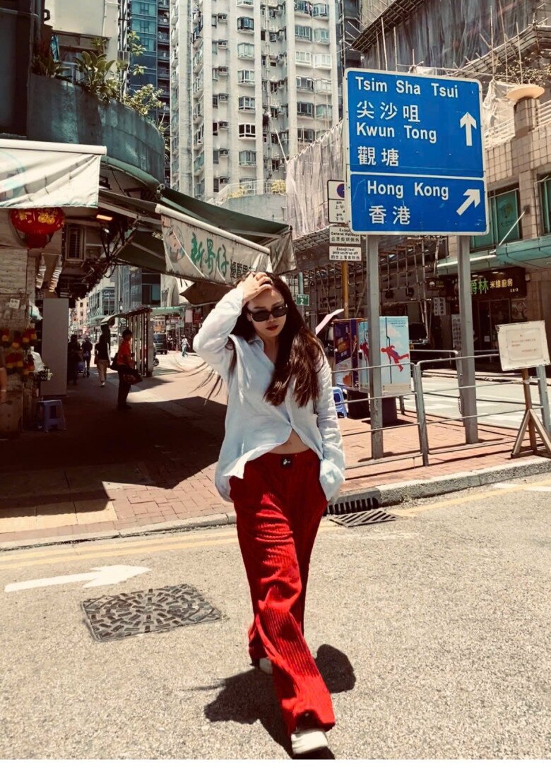 Bà nội ở TP.HCM bị bạn của con trai trêu: amp;#34;Gọi là chị thôi nhé!amp;#34;, nói gần 60 tuổi không ai tin - 15