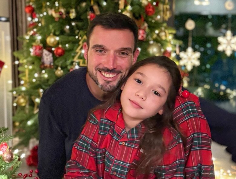 Bị trêu đẻ thuê vì con gái lai Tây càng lớn càng giống bố, siêu mẫu Hà Anh đáp quá chuẩn - 6