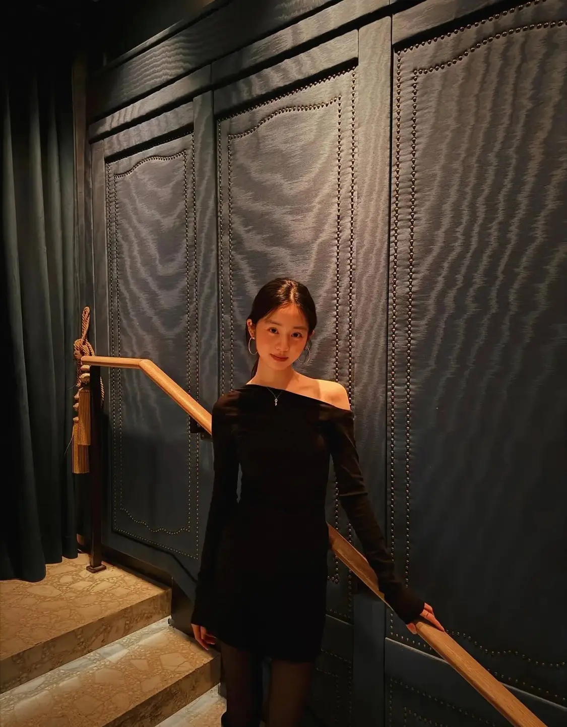 Cuộc sống của 2 hot girl nhí amp;#34;Bố ơi! Mình đi đâu thế?amp;#34;: Người liên tục vướng thị phi, người 15 tuổi đã có Rolls Royce - 3