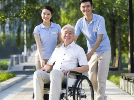 Yêu con - Nghỉ hưu, cách sống tốt nhất là không làm phiền con cái và trân trọng chính mình