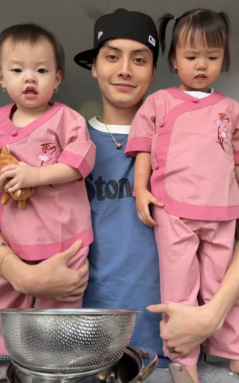 Hốt hoảng khi 2 con gái mặt mũi, chân tay đỏ choe choét, biết lý do, mẹ Việt tức giận - 10