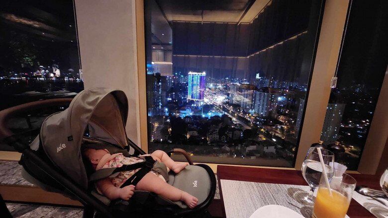 Bức hình được bà xã Anh Tuấn chia sẻ cho thấy bé Anna rất bụ bẫm.