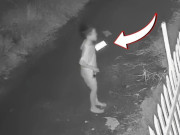 Yêu con - Camera cảnh bé trai liên tục cầu xin ngày đầu năm “Mẹ biết lỗi rồi. Ba ơi, con xin ba”, nhiều người nghe mà bật khóc