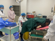 Yêu con - Thực hư chuyện nữ sinh 16 tuổi mang thai sau khi đi bơi tại bể bơi công cộng