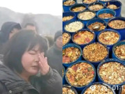 Yêu con - Con nhắn tin kêu "cơm trưa ở trường dở quá", mẹ tới nhà bếp kiểm tra thì còn sốc hơn với những gì đã nhìn thấy