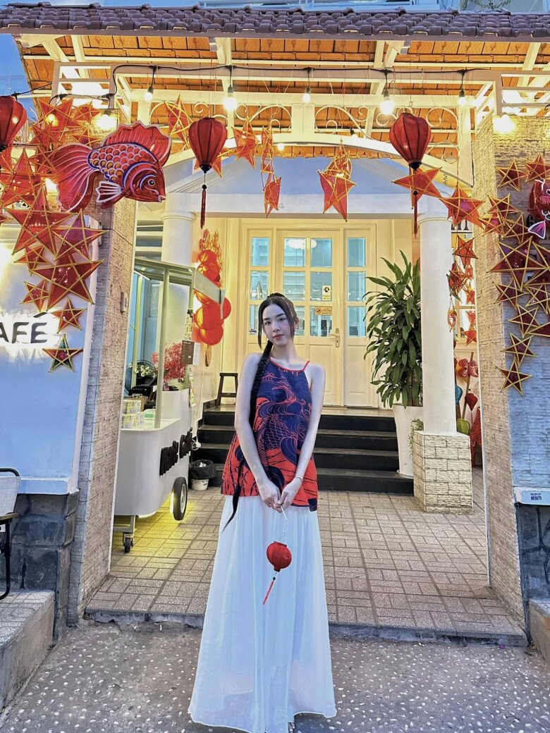 Người đẹp miền Tây được chồng Tiến sĩ chèo xuồng đem 13 cây vàng hỏi cưới, giờ làm mẹ vừa đẹp vừa sang - 9