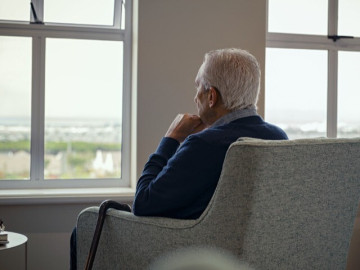 Yêu con - Nuôi con trai duy nhất để dưỡng già, tới tuổi nghỉ hưu tôi mới hiểu: Vào viện dưỡng lão, cuộc sống là an nhàn nhất!