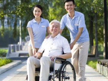 Yêu con - Nghỉ hưu, cách sống tốt nhất là không làm phiền con cái và trân trọng chính mình