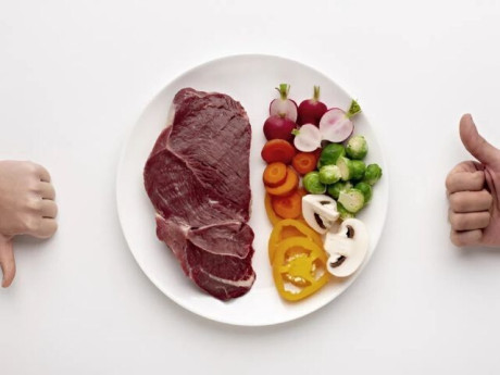 Sức khỏe - Người ăn thịt và người ăn thuần chay, ai là người khỏe mạnh và có tuổi thọ kéo dài hơn?