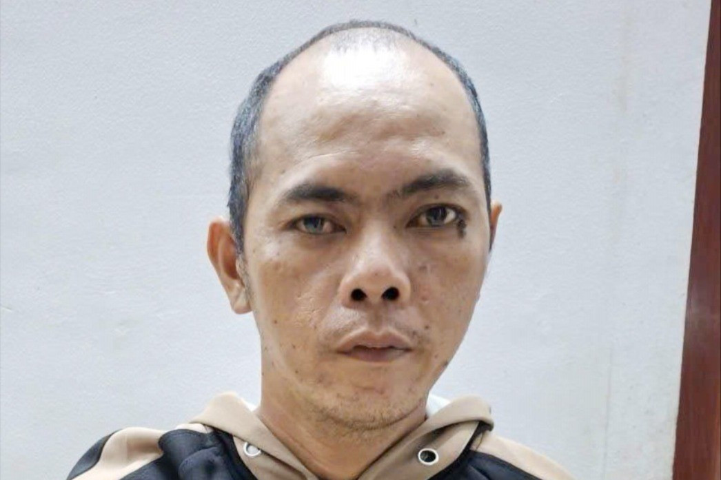 Lê Bình Yên và Nguyễn Bé Nhí tại cơ quan công an.