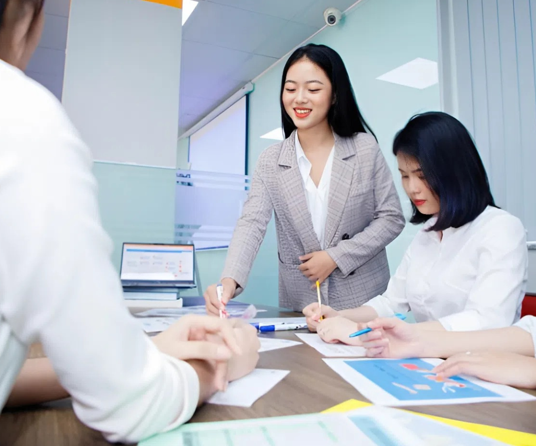 Ngành Quản trị nhân lực không chỉ là công việc “quản lý con người”, mà là quá trình kết nối mục tiêu cá nhân với chiến lược phát triển của doanh nghiệp.